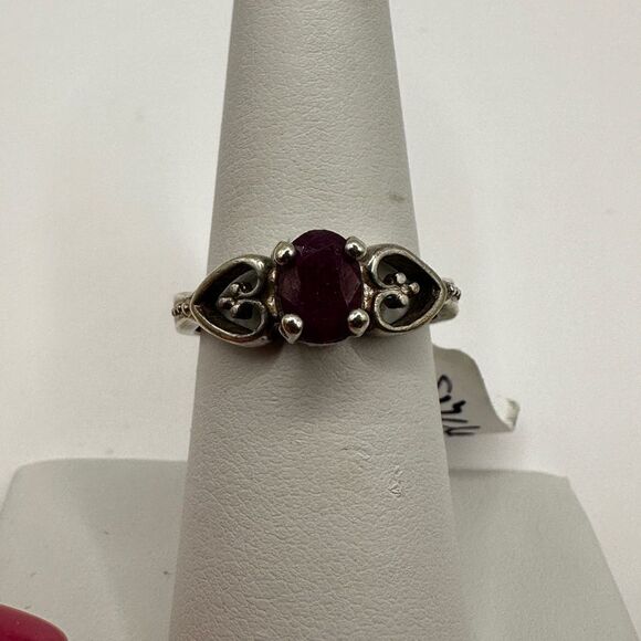 You get both! Genuine ruby ring and stud earrings in sterling silver, bundle! - Picture 8 of 10